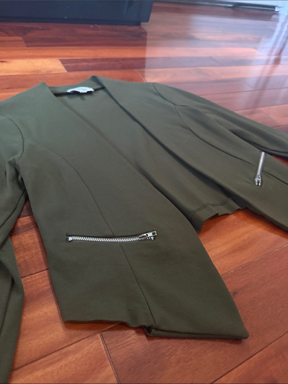 Charlotte Russe Olive Green Open Front Blazer Jacket - Picture 3 of 5